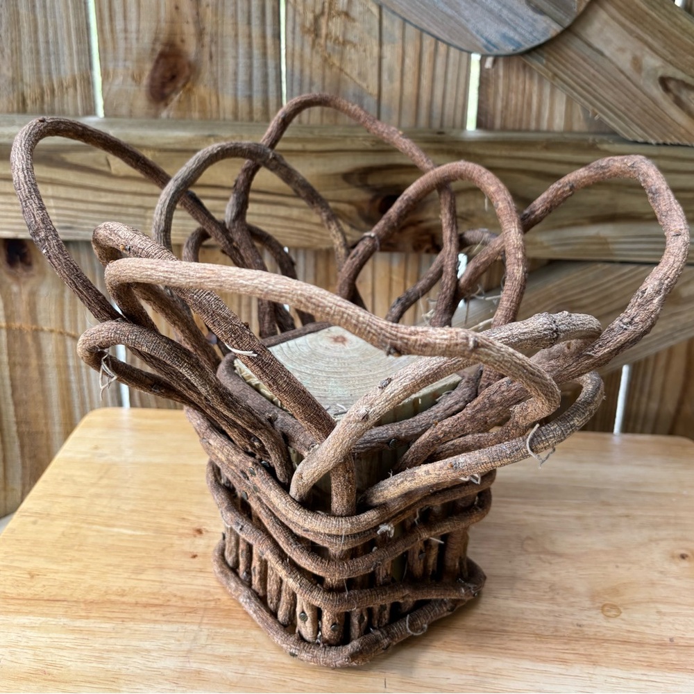 Vintage Handmade Wisteria Vine Rustic Decor Piece 10 1/2”H - Picture 9 of 9